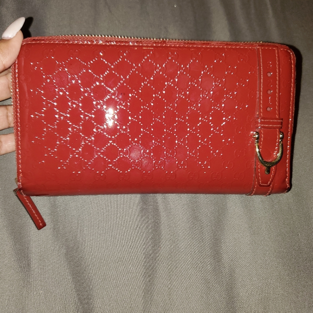 Micro Gg Pattern Patent Wallet